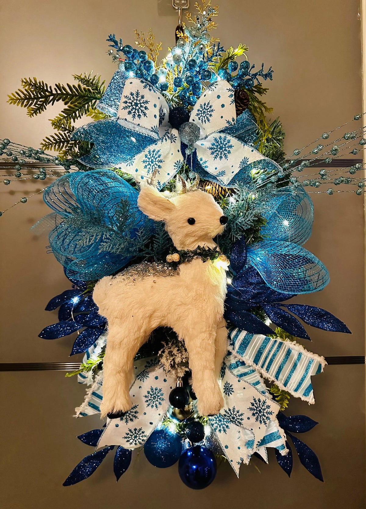 Magical reindeer wreath Crafty Concepts by Cynthia