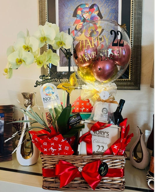 Luxury anniversary gift basket with orchid, wine bottle and personalized balloon – Miami local delivery