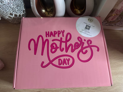 Personalized LED Shadow Box for Mom with Custom Names – Floral Light Frame Gift
