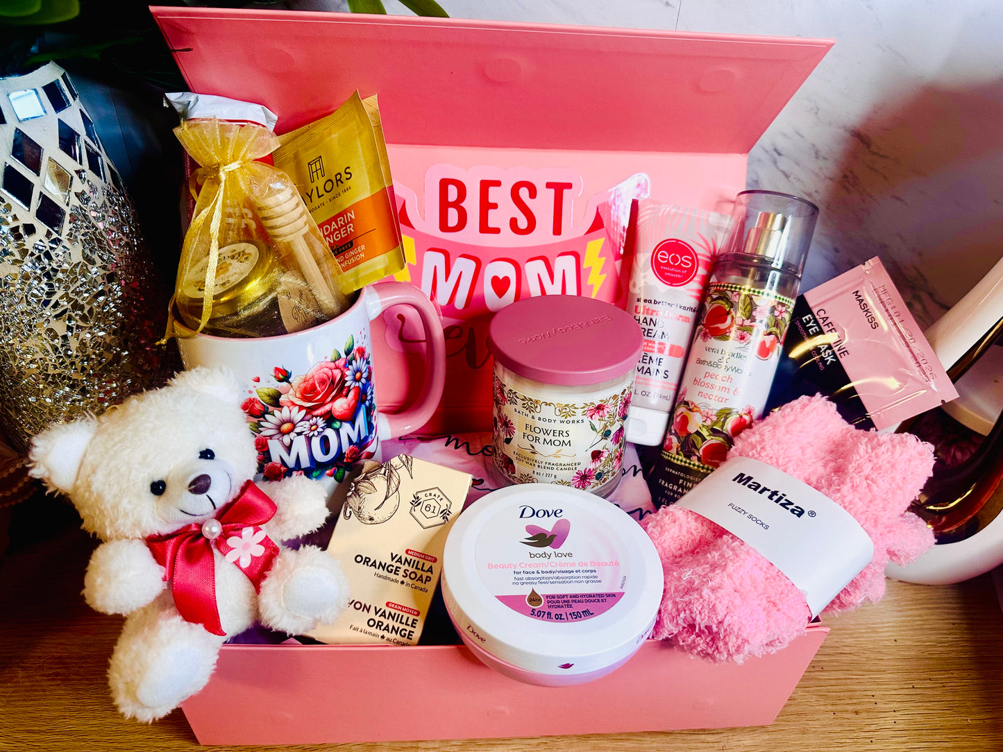 Best Mom Ever Gift Box with Candle - Luxury Spa Care Package for Mom - Mother’s Day Gift Set - Birthday Box for Her - Personalized Relaxing Gift