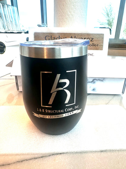 Personalized Corporate Executive Gift – Custom Desk Nameplate & Engraved Tumbler