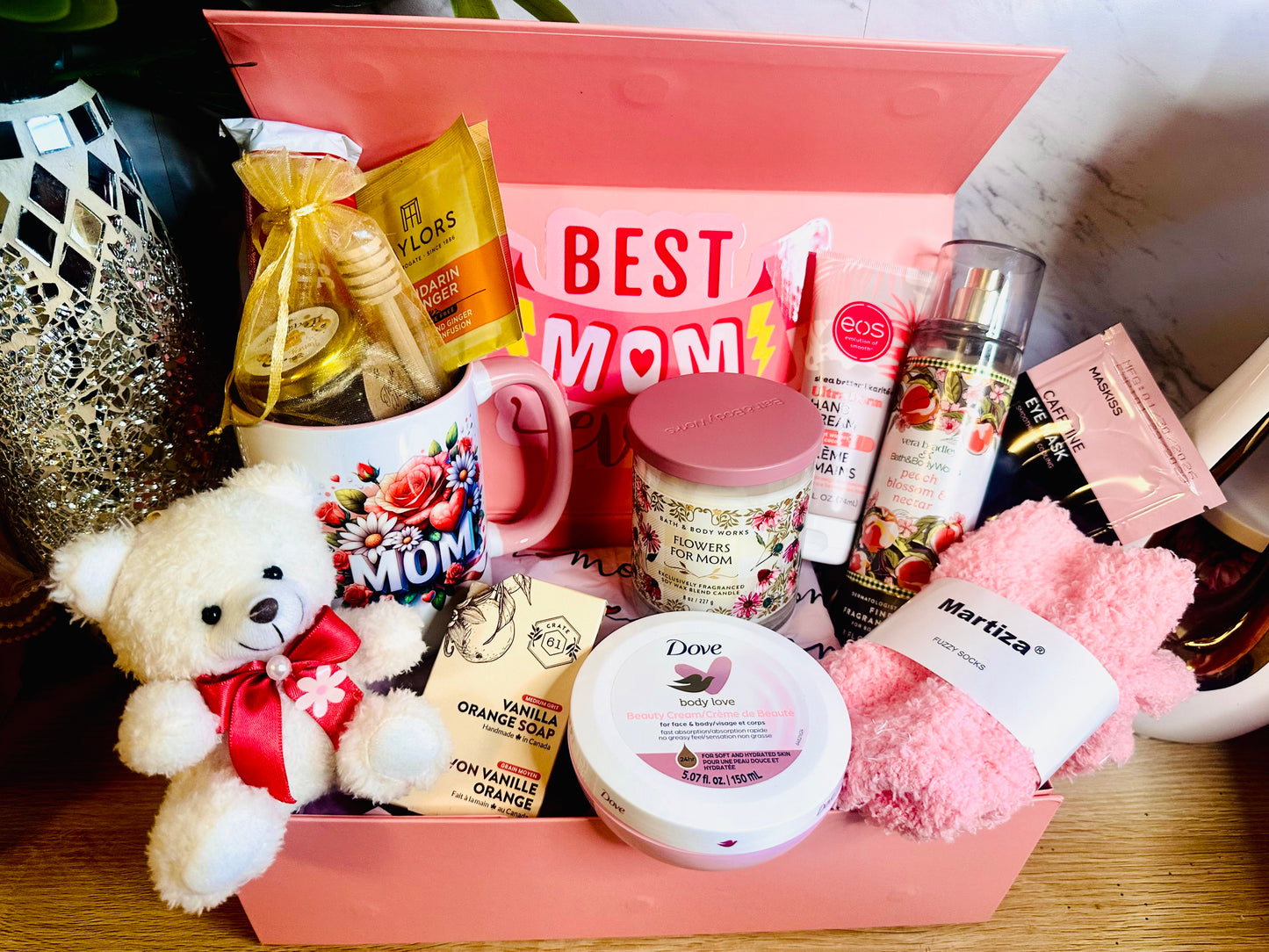 Best Mom Ever Gift Box with Candle - Luxury Spa Care Package for Mom - Mother’s Day Gift Set - Birthday Box for Her - Personalized Relaxing Gift