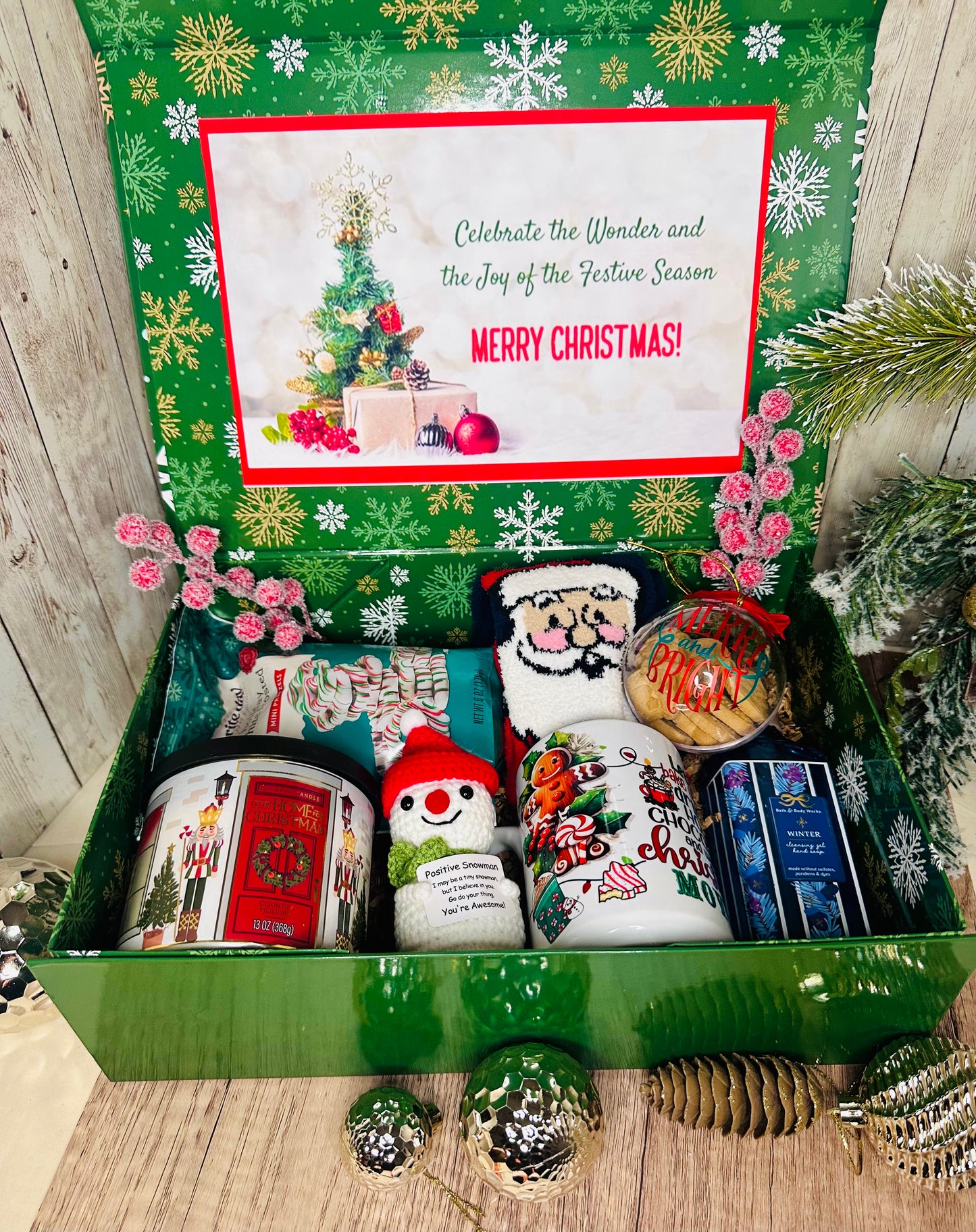 Deluxe Christmas Holiday Gift Box – Mug, Candle, Ornament, Socks, Treats & Winter Essentials
