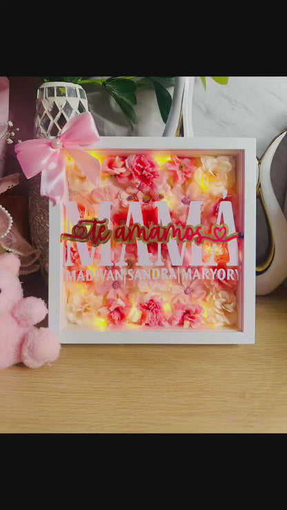Personalized LED Shadow Box for Mom with Custom Names – Floral Light Frame Gift